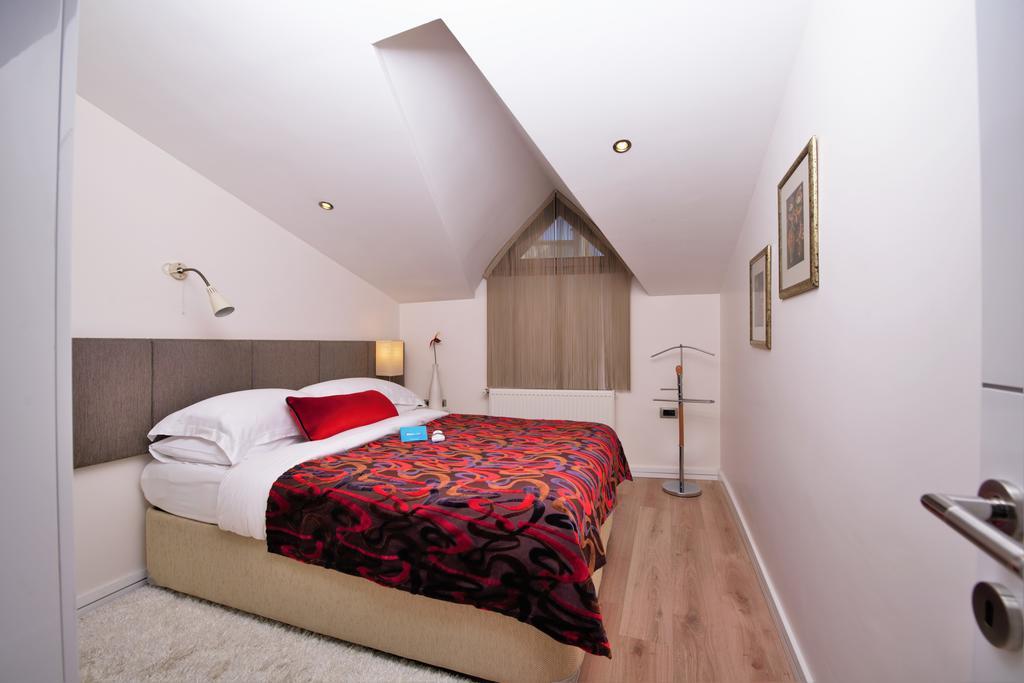 Aura Apart Otel 2*
